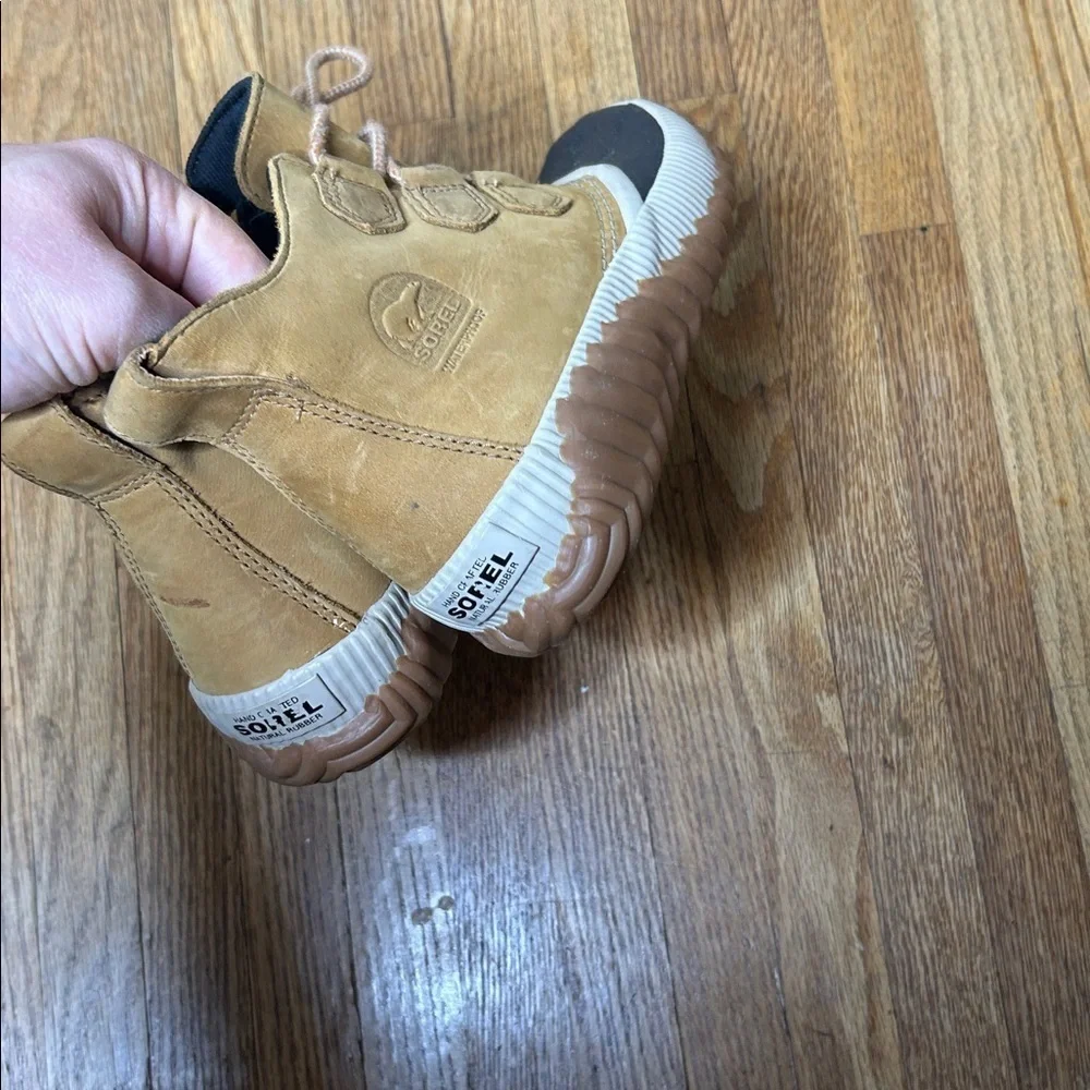 Sorel size gently